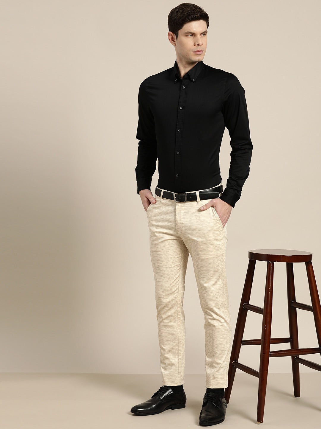 Men Beige Solids Cotton Elastene Slim Fit Formal Trouser
