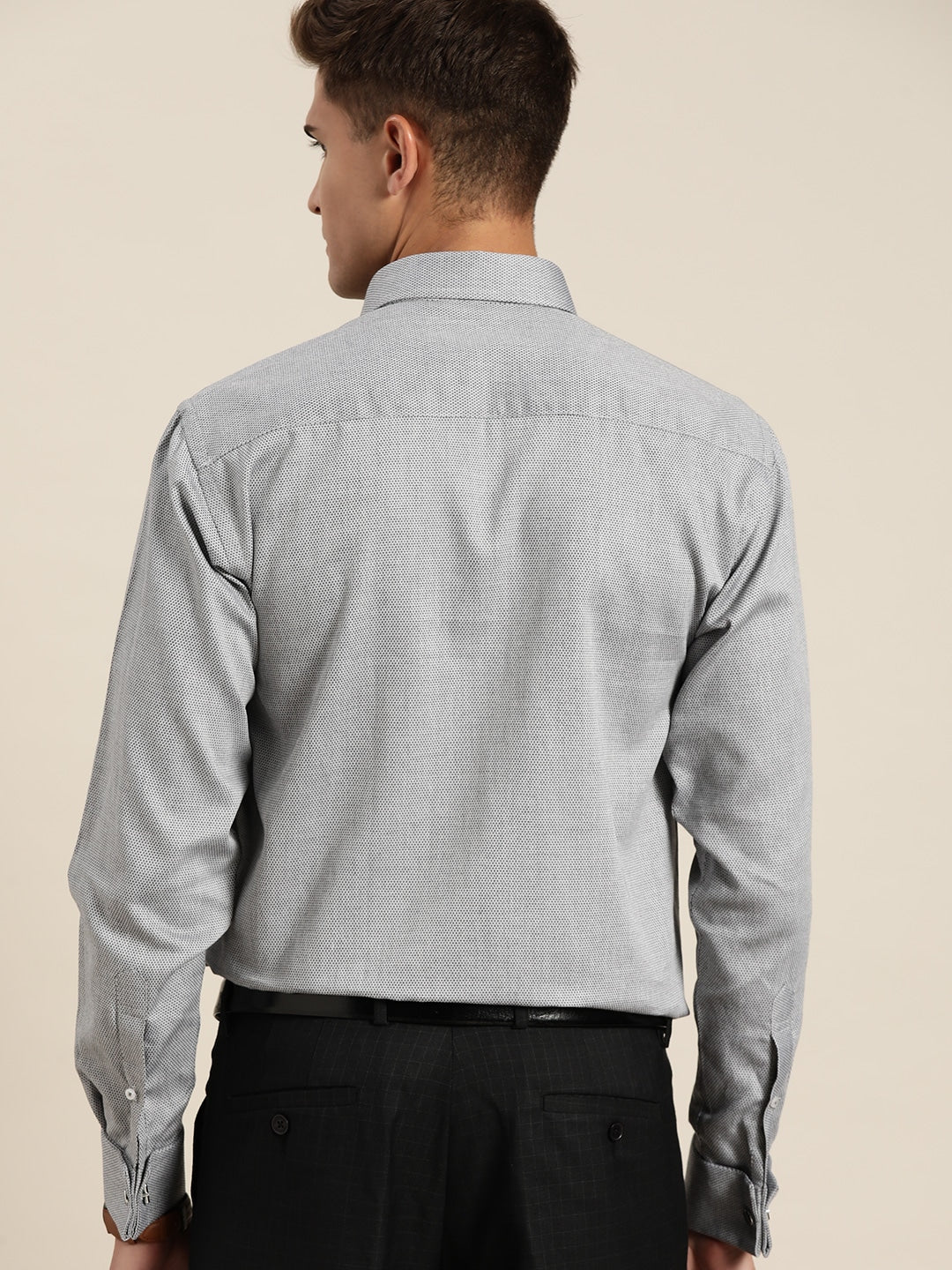 Men Grey Solids Pure Cotton Slim Fit Formal Shirt