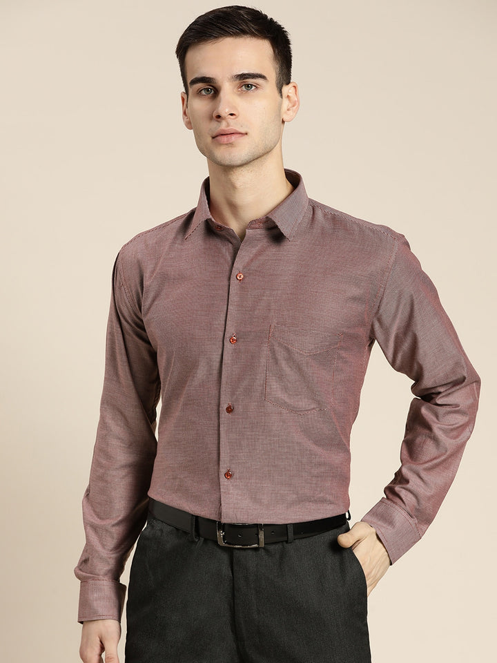 Men Maroon Solid Self Design Pure Cotton Slim Fit Formal Shirt