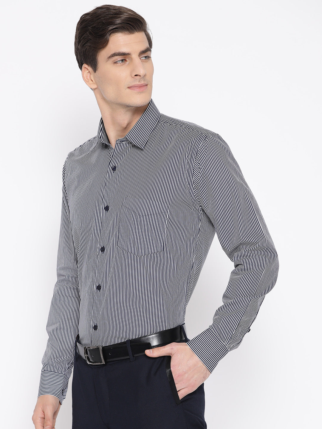 Men Navy & White Pure Cotton Striped Slim Fit Formal Shirt