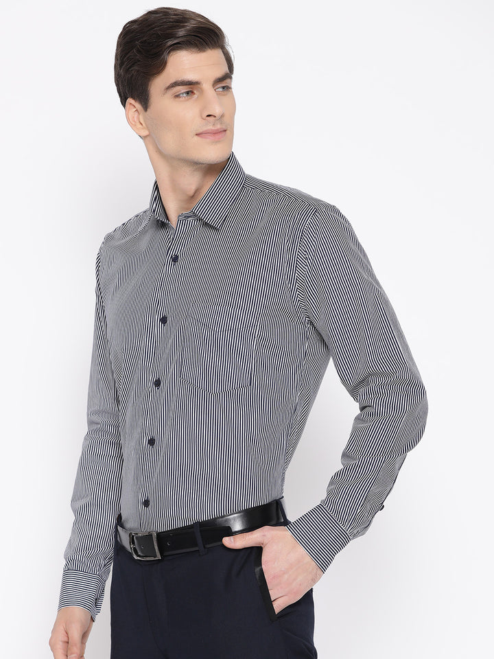 Men Navy & White Pure Cotton Striped Slim Fit Formal Shirt