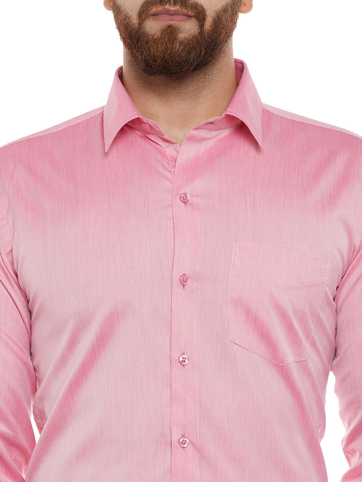 Men Pink Solid Slim Fit Formal Shirt