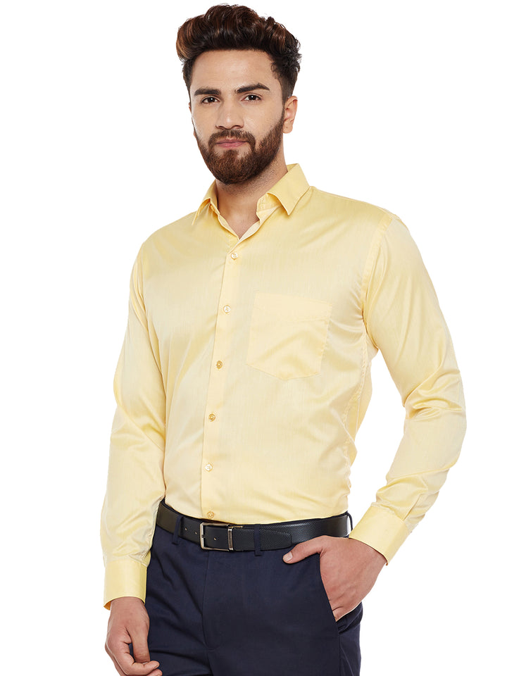 Men Yellow Solid Slim Fit Formal Shirt