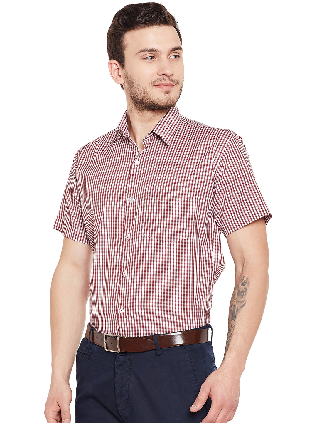 Men Maroon and White Gingham Checked Slim Fit Short Sleeve Formal Shirt