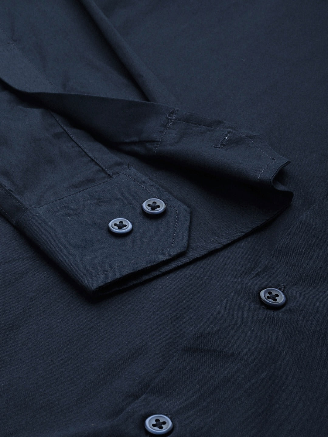 Men Navy Solids Pure Cotton Slim Fit Formal Shirt
