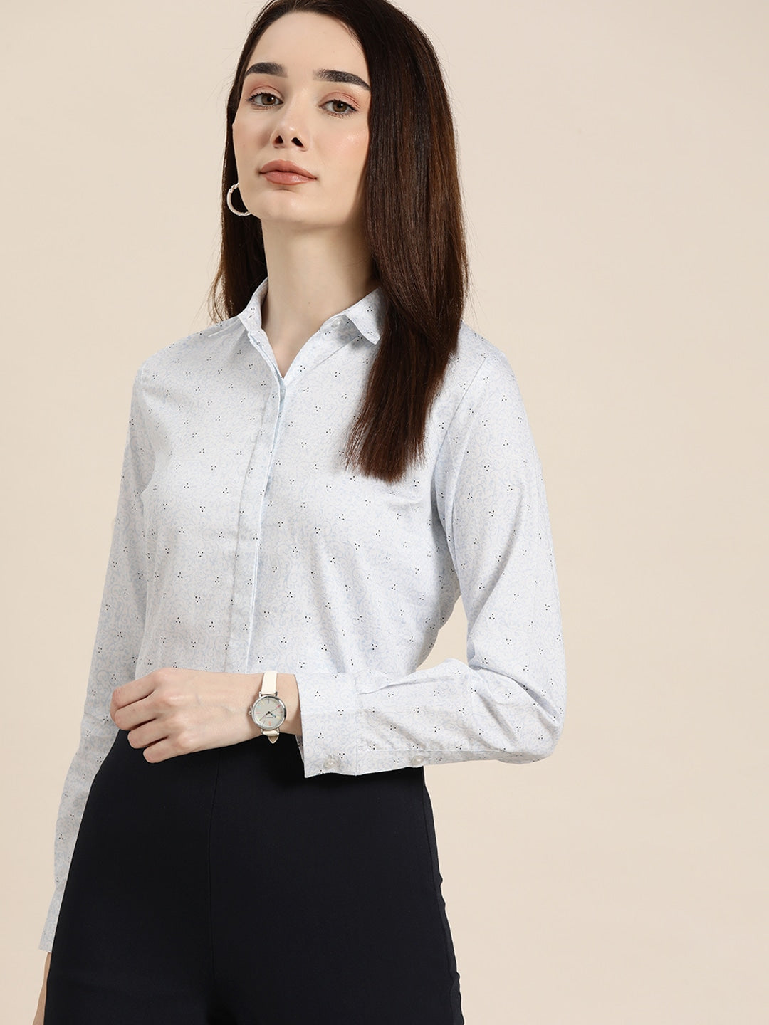 Women White & Blue Printed Pure Cotton Slim Fit Formal Shirt