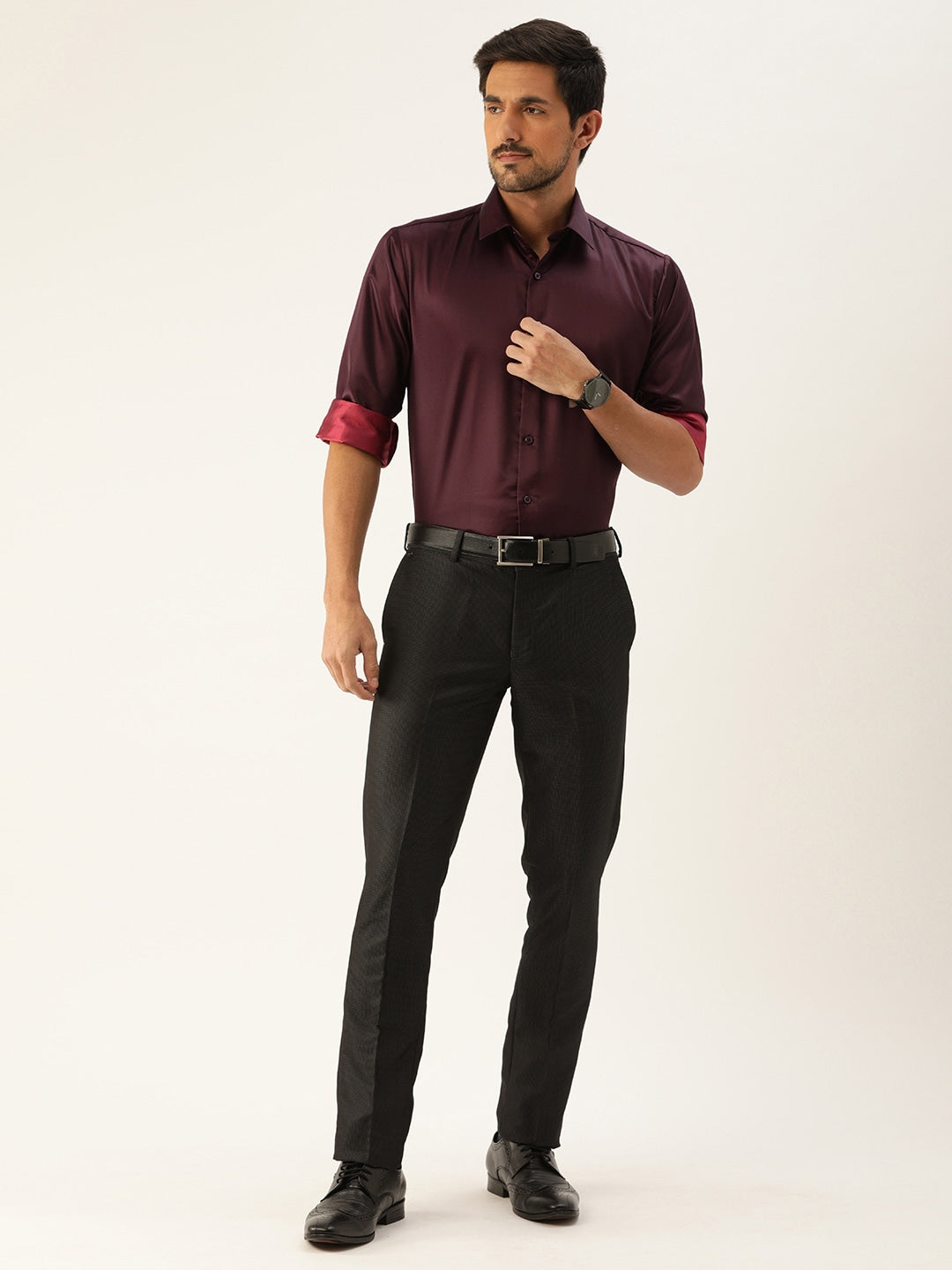 Men Maroon Solids Polyester Slim Fit Formal Shirt