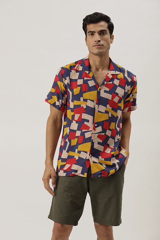 Men Red & Blue Printed Viscose Rayon Relaxed Fit Casual Resort Shirt