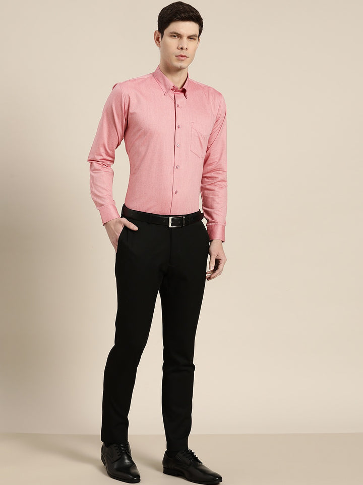 Men Coral Solid Chambray Button Down Collar Slim Fit Formal Shirt