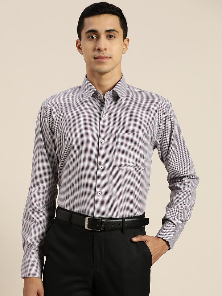Men White & Maroon Solid Self Design Dobbys Pure Cotton Slim Fit Formal Shirt