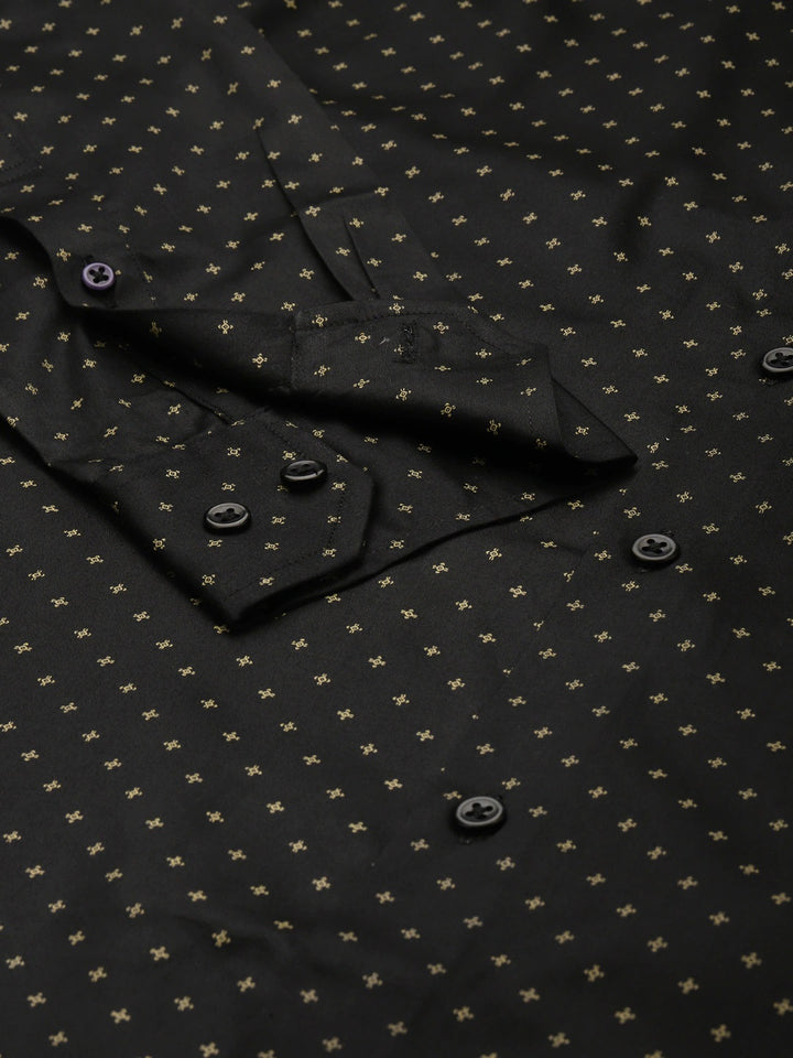 Men Black Prints Pure Cotton Slim Fit Formal Shirt