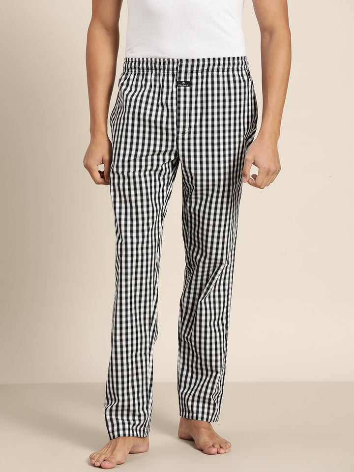Men Black & White Checks Pure Cotton Relaxed Fit Casual Lounge Pant