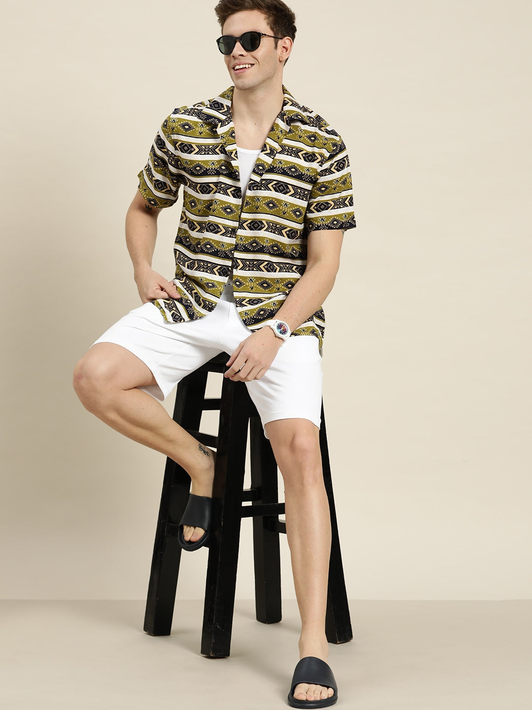 Men Green-Navy Prints Viscose Rayon Relaxed Fit Casual Resort Shirt