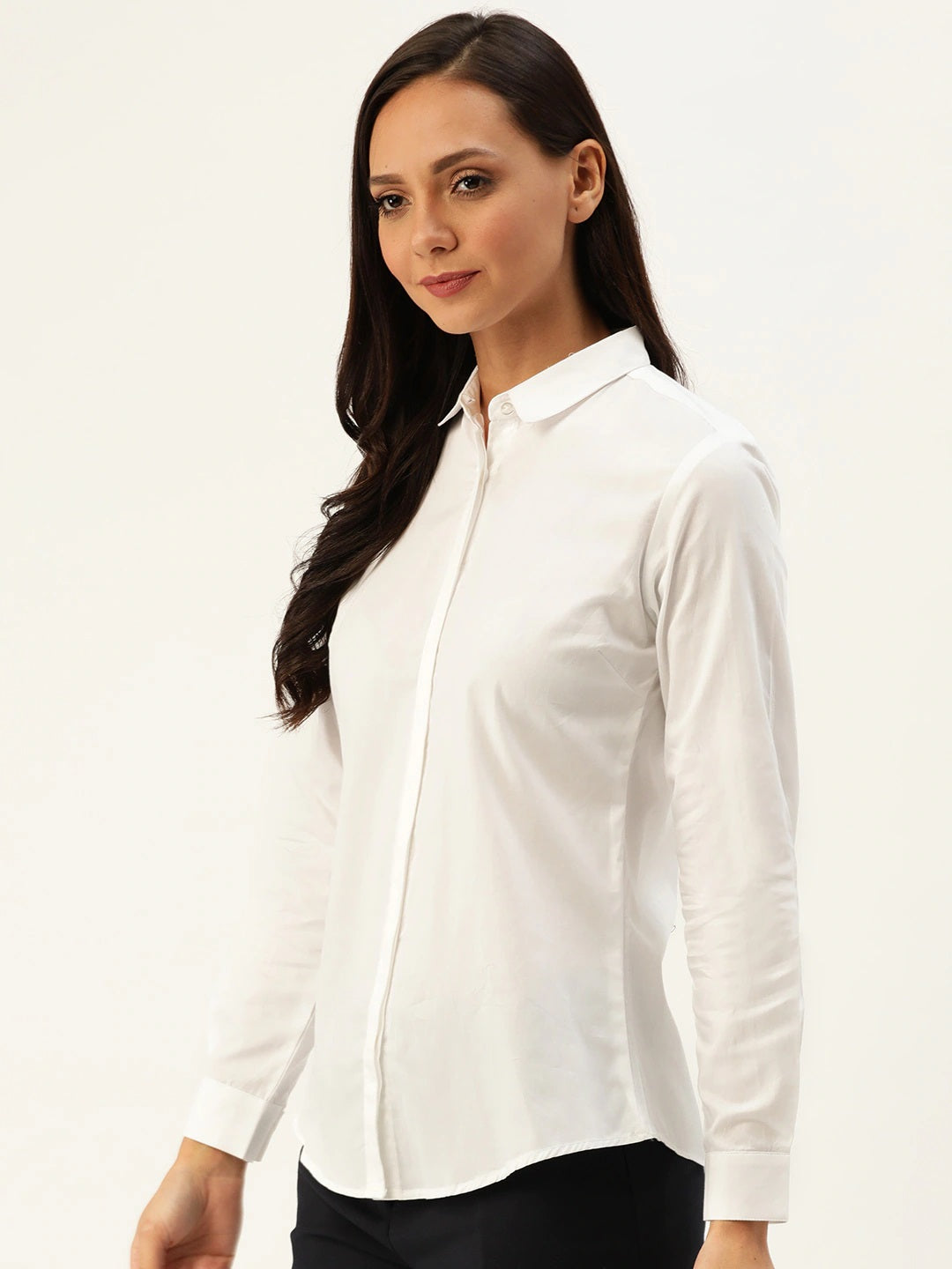 Women White Solids Pure Cotton Slim Fit Formal Shirt