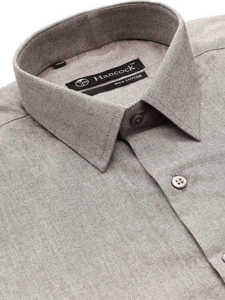 Men Grey Solid Chambray Short Sleeve Cotton Rich Slim Fit Formal Shirt