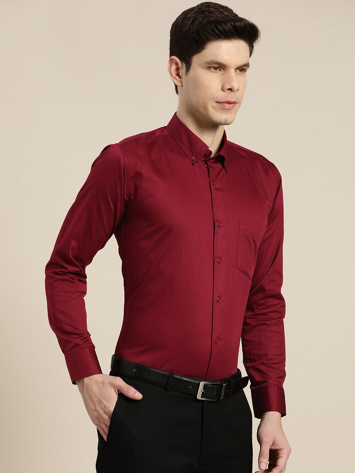 Men Maroon Solid Satin Pure Cotton Slim Fit Formal Shirt