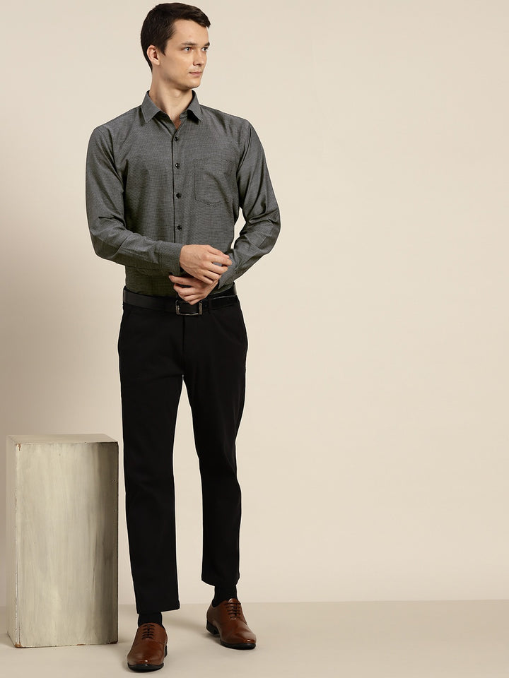 Men Black Solid Pure Cotton Slim Fit Formal Shirt