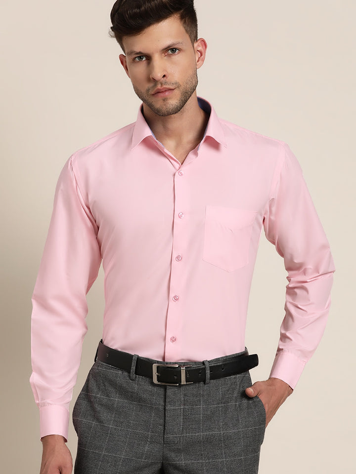 Men Pink Solids Slim Fit Formal Shirt