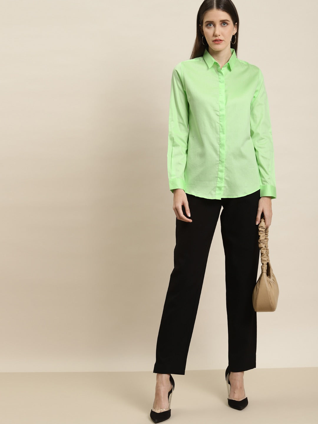 Women Green Solid Pure Cotton Satin Slim Fit Formal Shirt