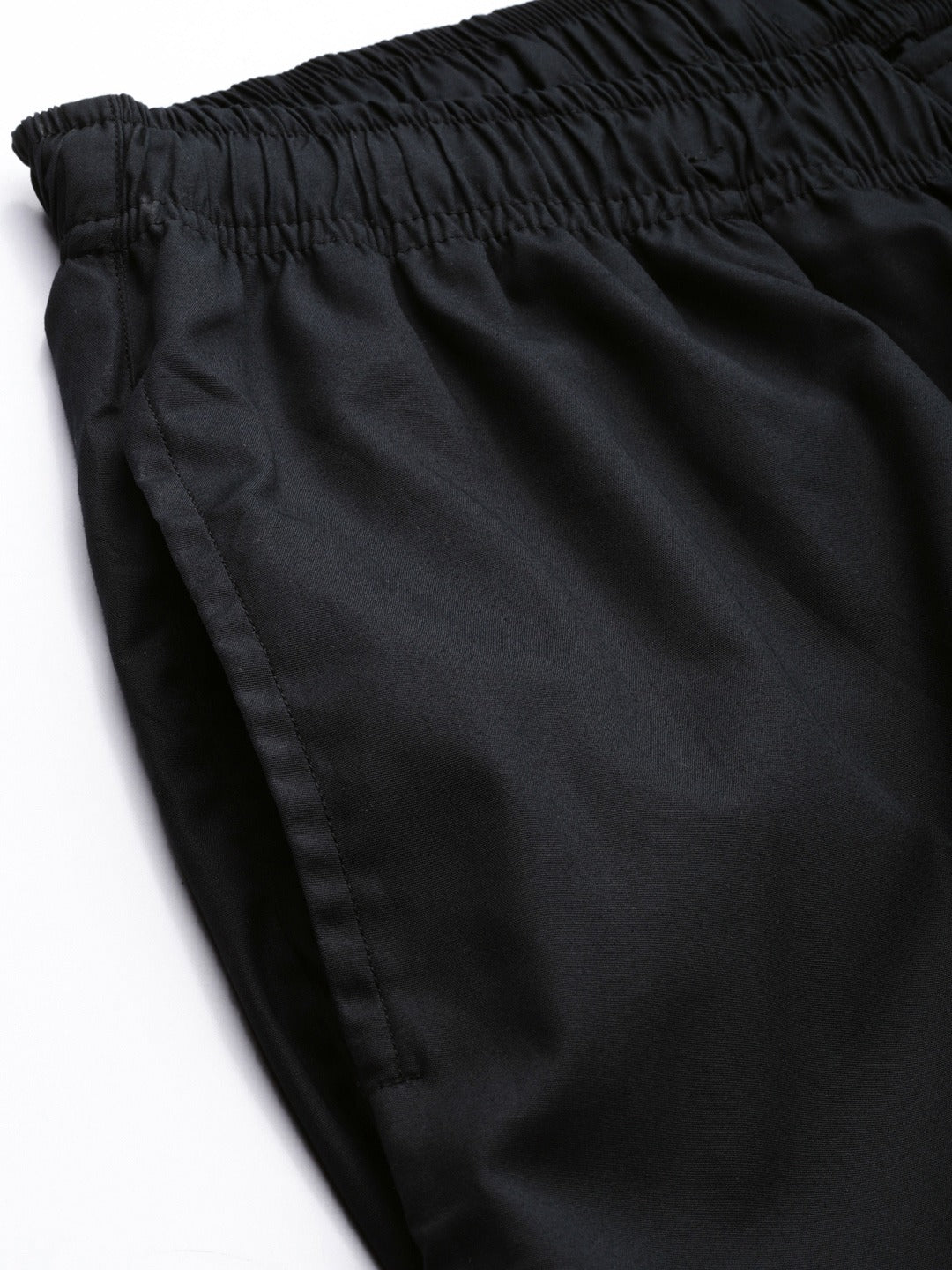 Men Black Solids Pure Cotton Regular Fit Night Wear Night Suit