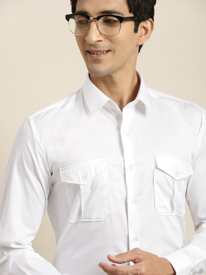 Men White Solid Double Pocket Double Flap Pure Cotton Slim Fit Formal Shirt