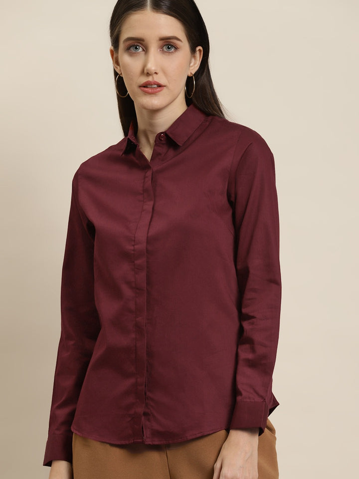 Women Maroon Solid Pure Cotton Satin Slim Fit Formal Shirt