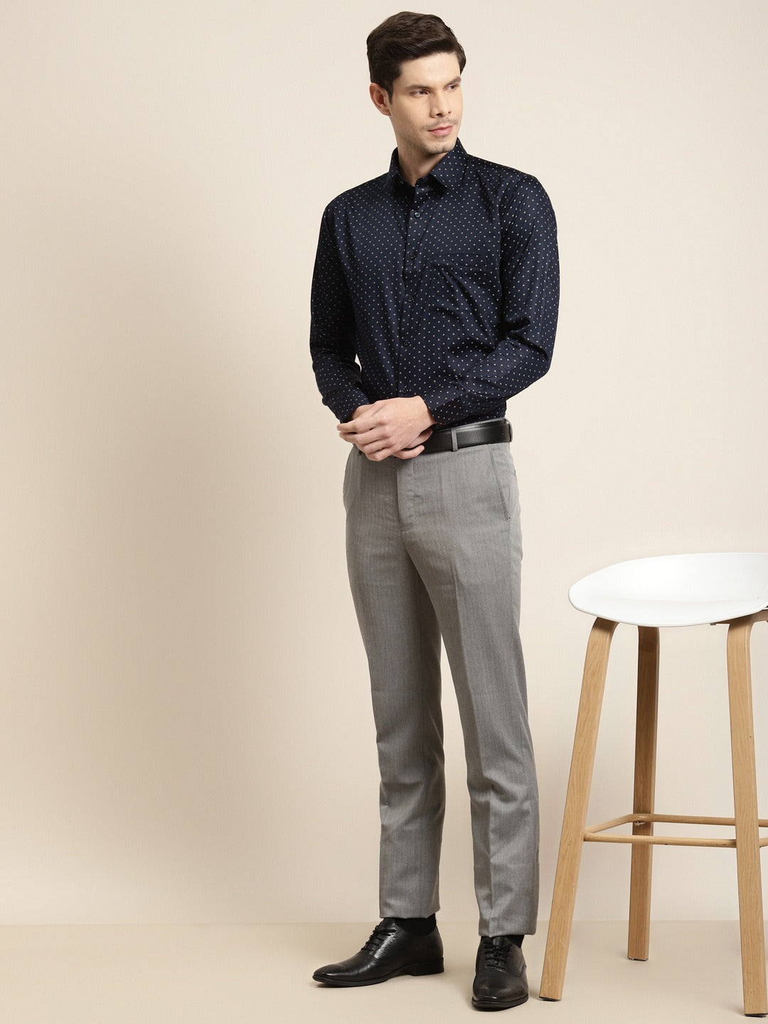 Men Navy Blue Prints Pure Cotton Slim Fit Formal Shirt