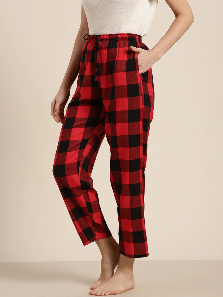 Women Red-Black Checks Pure Cotton Relaxed Fit Casual Lounge Pant