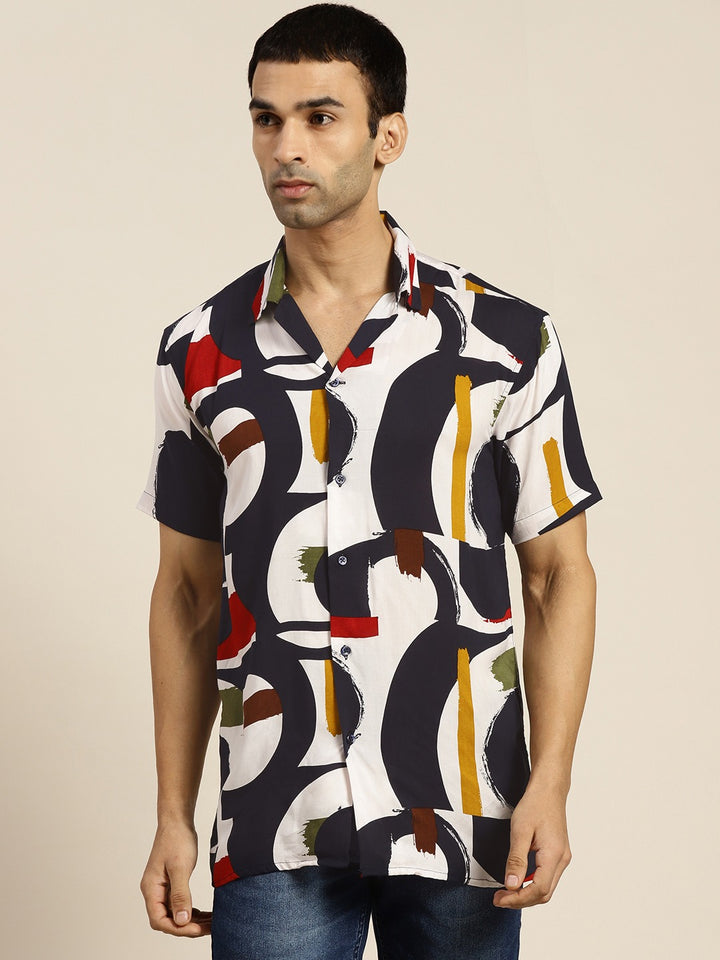 Men White & Navy Prints Viscose Rayon Relaxed Fit Casual Resort Shirt
