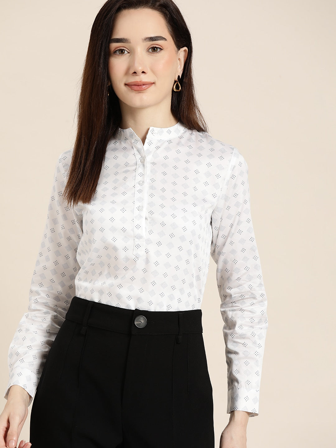 Women White & Blue Printed Pure Cotton Slim Fit Formal Top