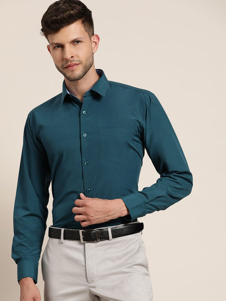 Men Cyan Solids Slim Fit Formal Shirt