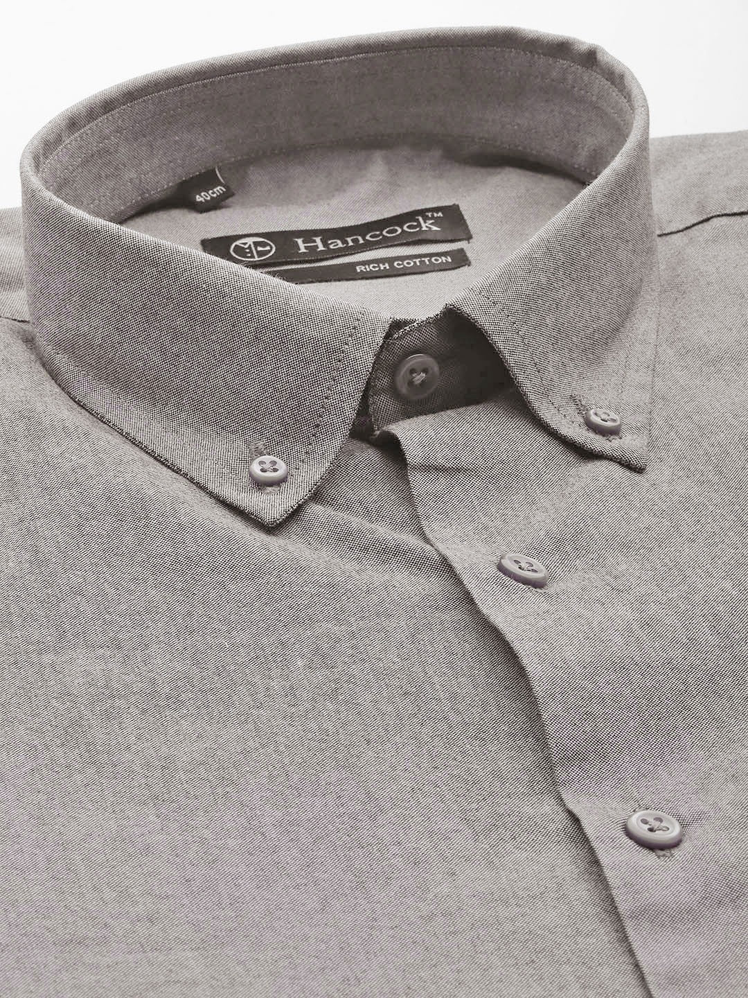 Men Grey Solid Chambray Button Down Collar Slim Fit Formal Shirt
