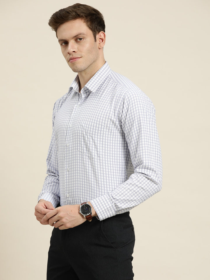 Men White-Blue Checks Cotton Rich Slim Fit Formal Shirt