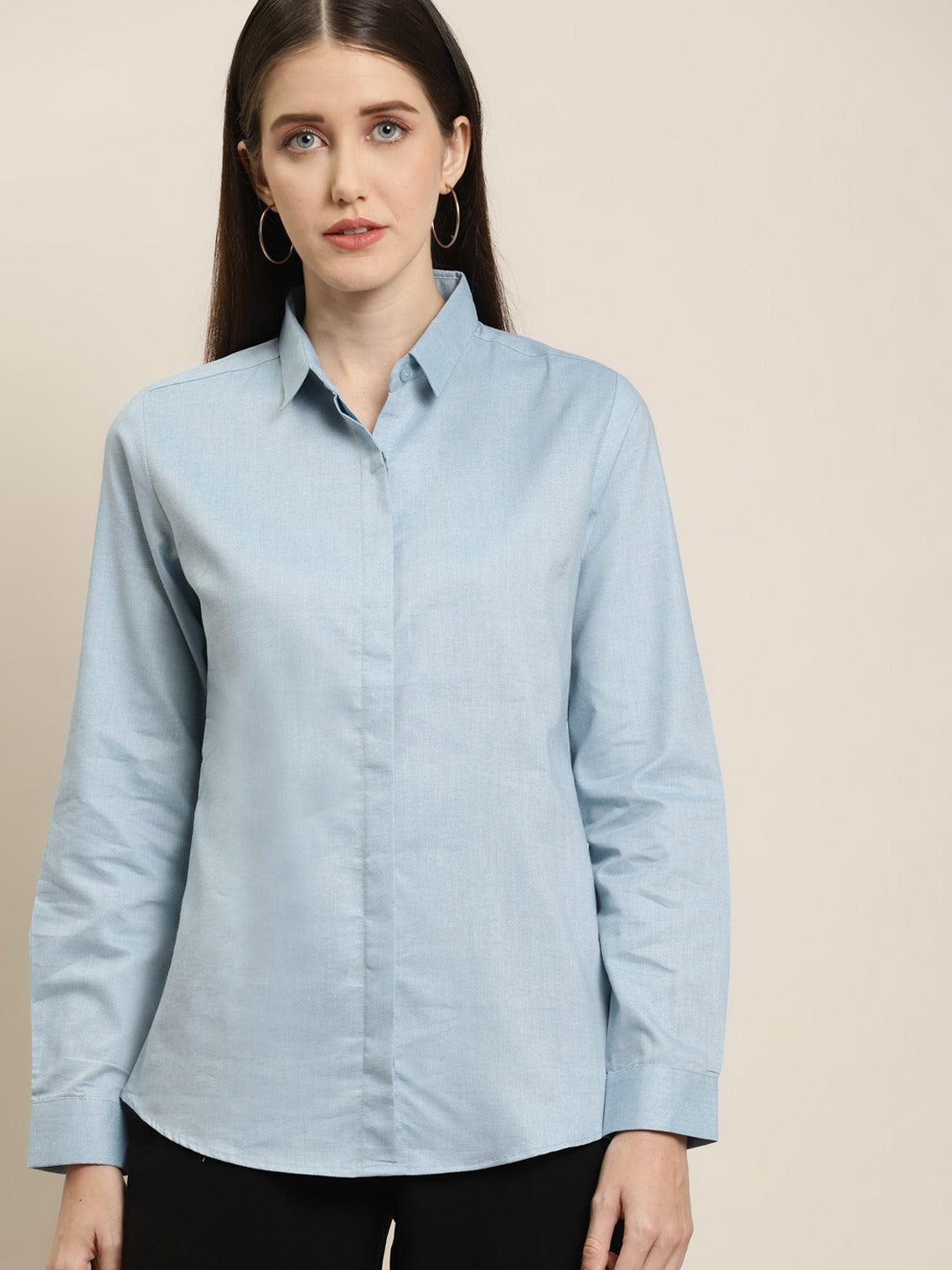 Women Turquoise Blue Solid Chambray Cotton Rich Slim Fit Formal Shirt