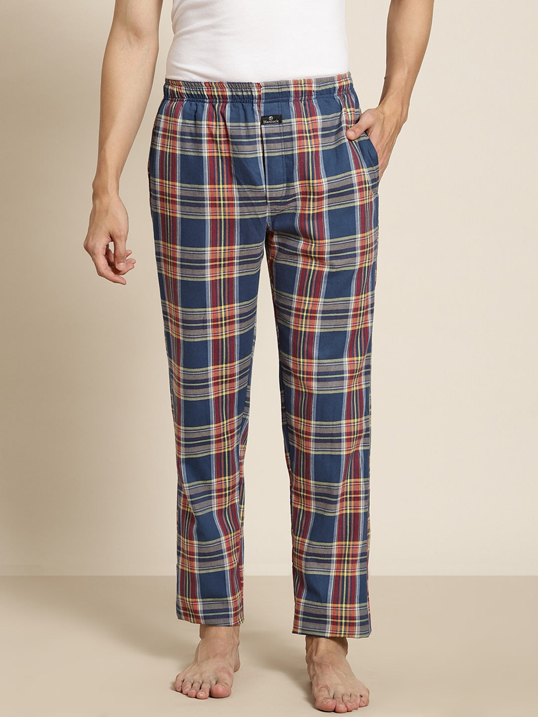 Men Blue-Red Checks Pure Cotton Relaxed Fit Casual Lounge Pant