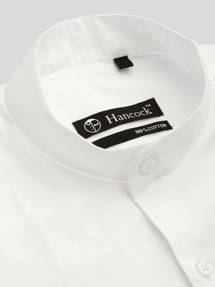 Men White Solids Pure Cotton Slim Fit Formal Shirt