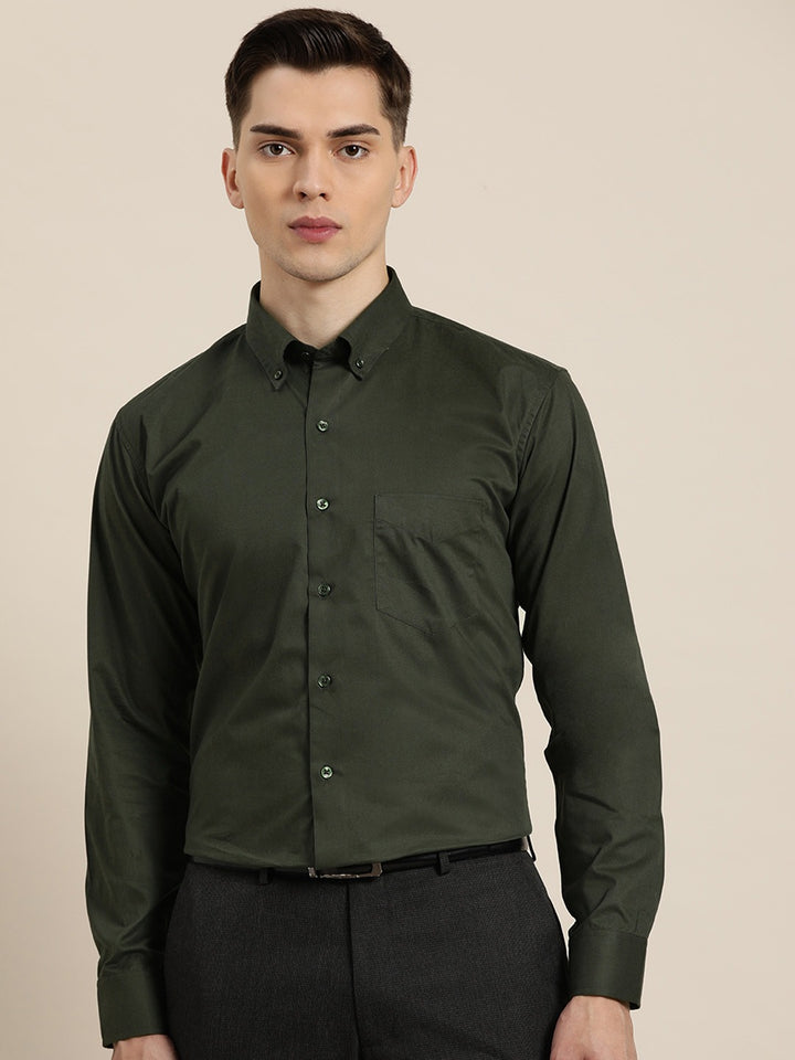 Men Olive Solid Button Down Collar Pure Cotton Regular Fit Formal Shirt