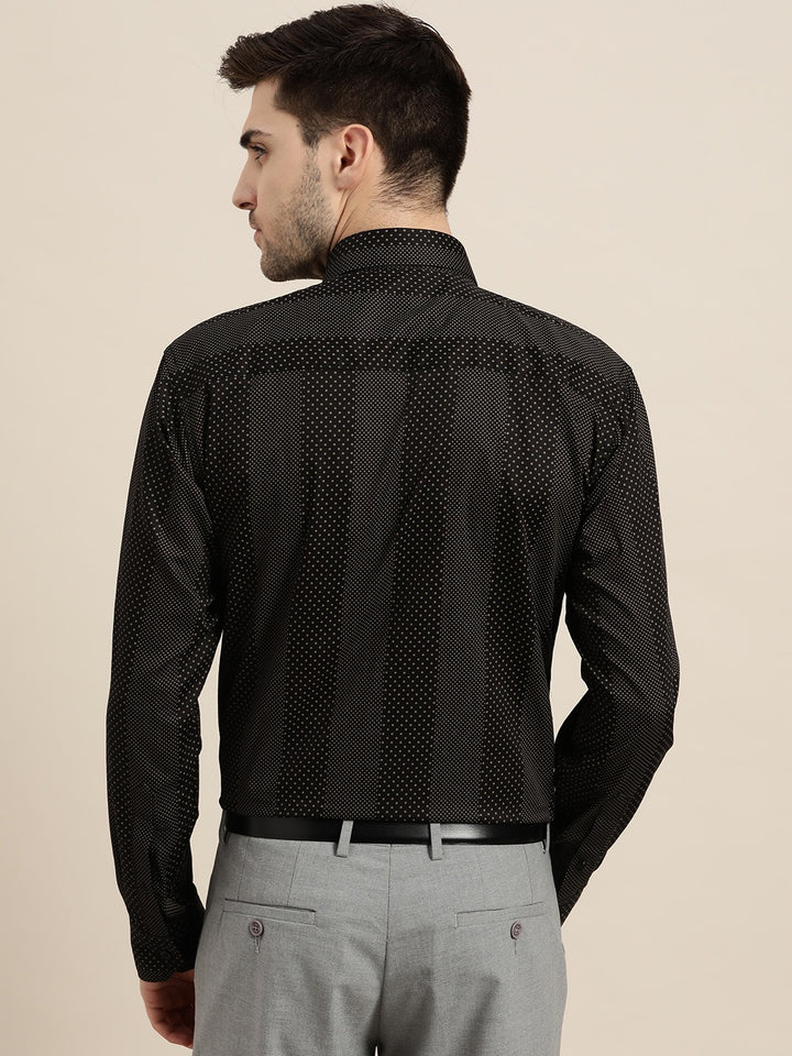 Men Black Prints Pure Cotton Slim Fit Formal Shirt