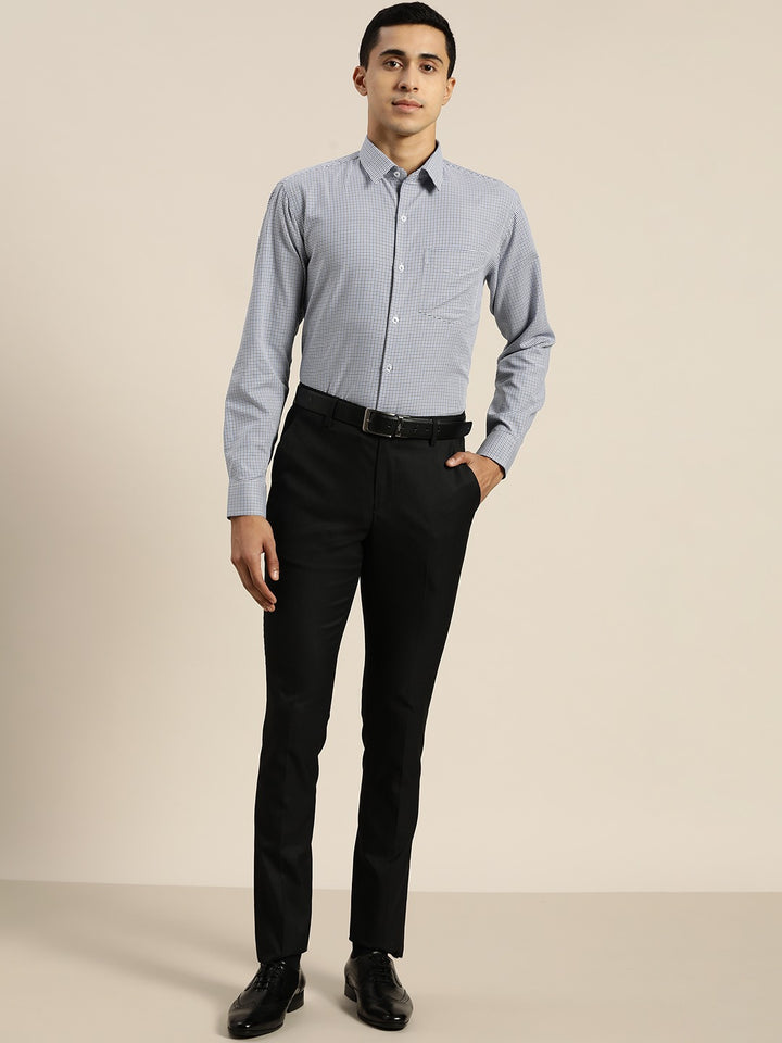 Men White & Blue Solid Self Design Dobbys Pure Cotton Slim Fit Formal Shirt