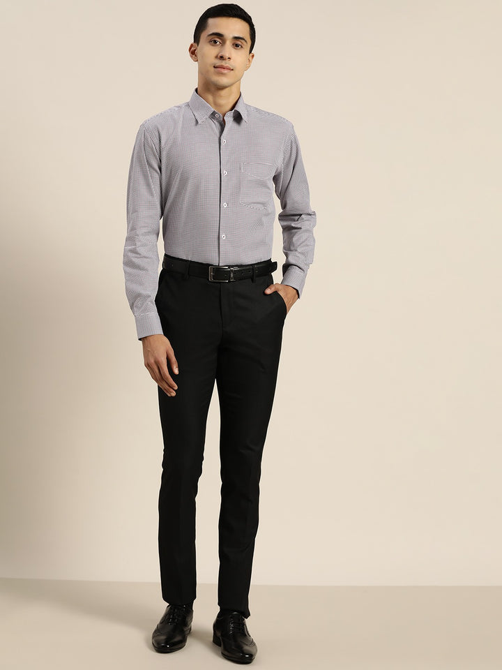 Men White & Maroon Solid Self Design Dobbys Pure Cotton Slim Fit Formal Shirt