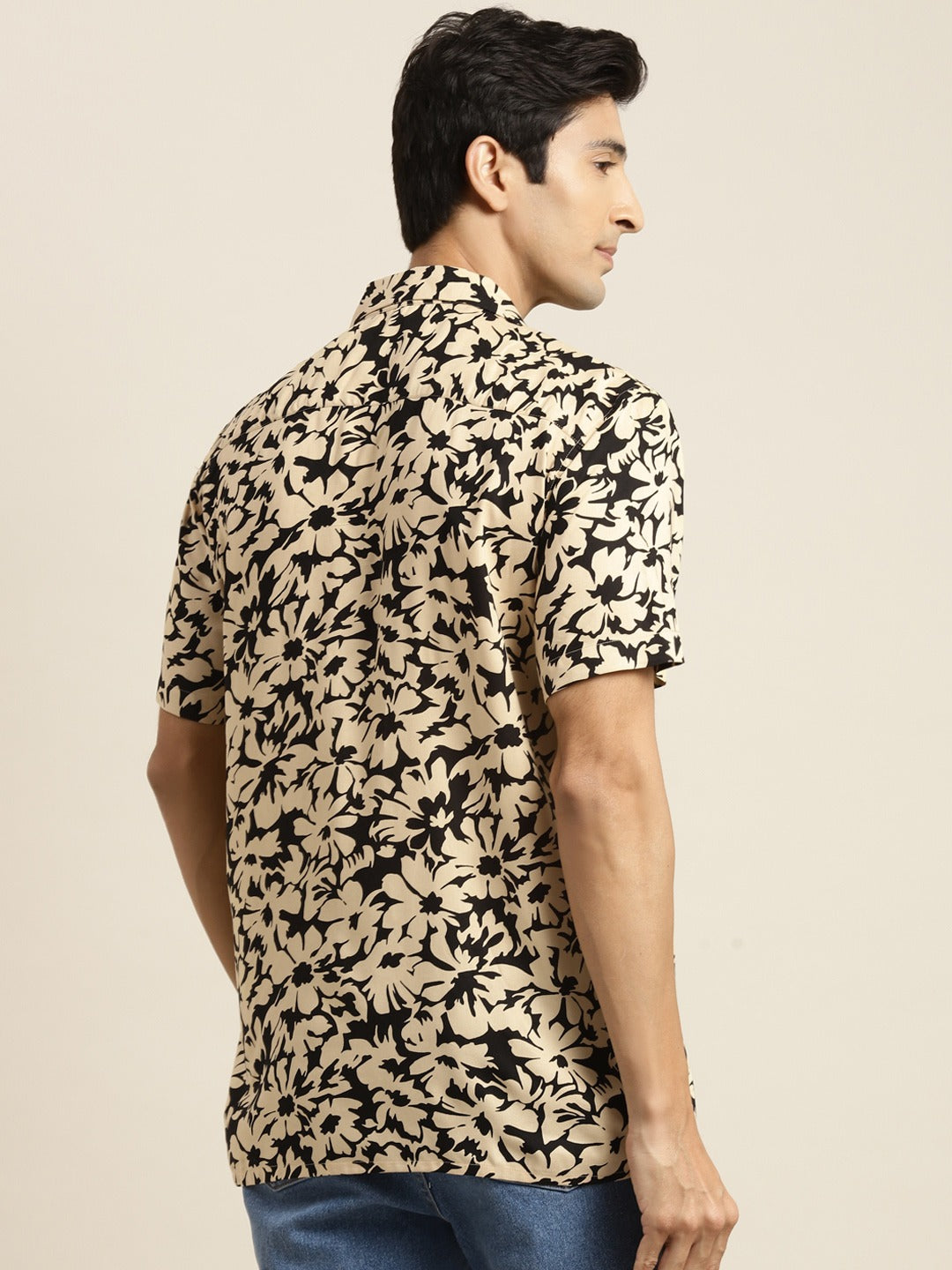 Men Black & Beige Printed Viscose Rayon Relaxed Fit Casual Resort Shirt