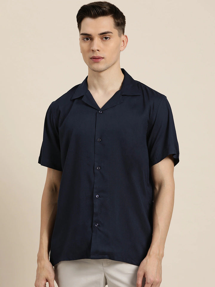 Men Navy Solid Viscose Rayon Relaxed Fit Casual Resort Shirt