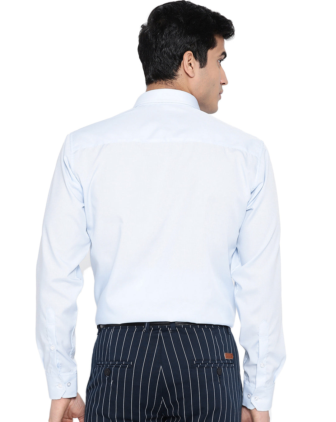 Men Sky Blue Cotton Solid Slim Fit Formal Shirt