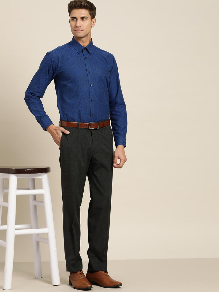 Men Blue Solids Pure Cotton Slim Fit Formal Shirt