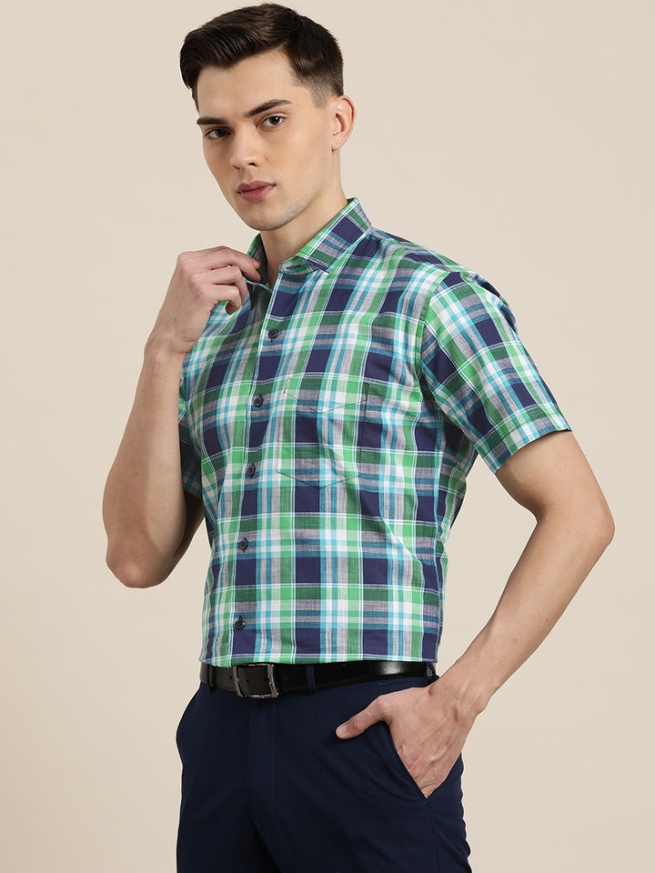 Men Navy & Green Checks Pure Cotton Slim Fit Formal Shirt