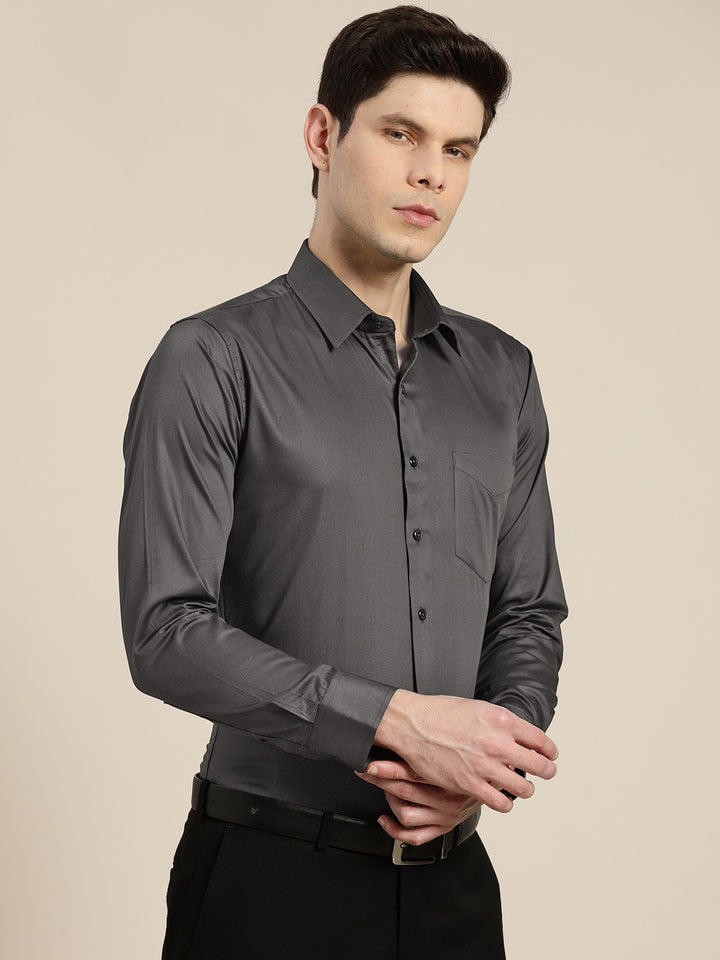 Men Dark Grey Solid Pure Cotton Satin Slim Fit Formal Shirt